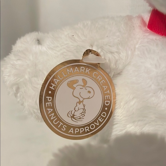 Hallmark Snoopy Graduation plushy - Picture 2 of 3
